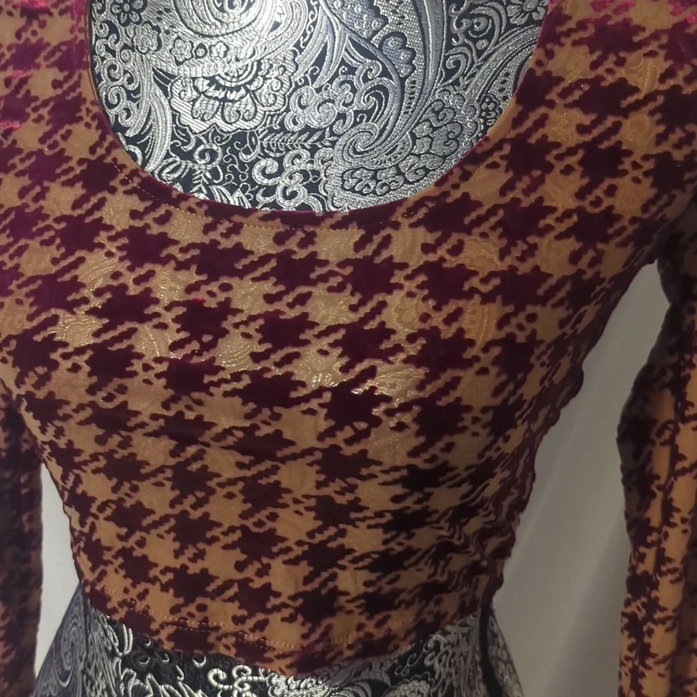 NWT Naked Wardrobe Red Houndstooth Crop Top - Picture 3 of 10